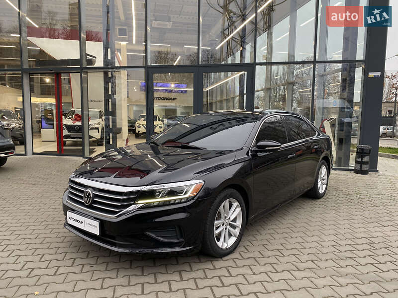 Седан Volkswagen Passat 2020 в Одессе