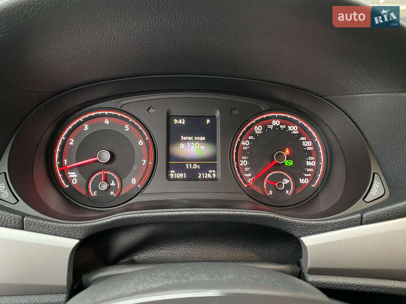 Седан Volkswagen Passat 2020 в Одессе