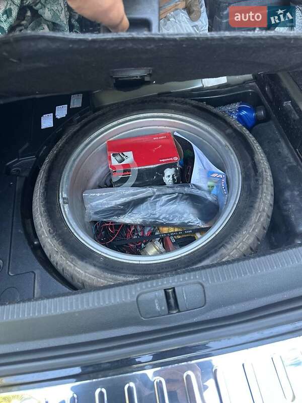 Седан Volkswagen Passat 2006 в Днепре