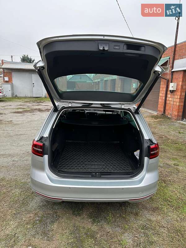 Универсал Volkswagen Passat 2018 в Днепре
