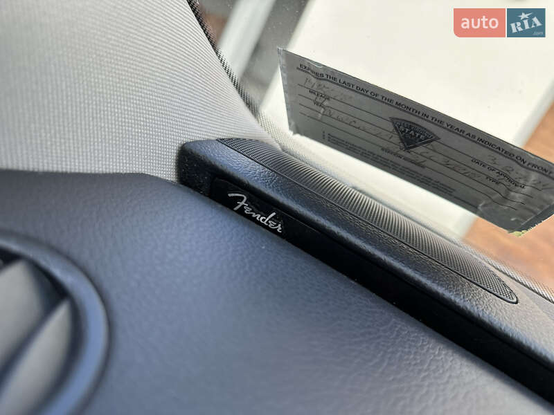 Седан Volkswagen Passat 2013 в Ужгороде