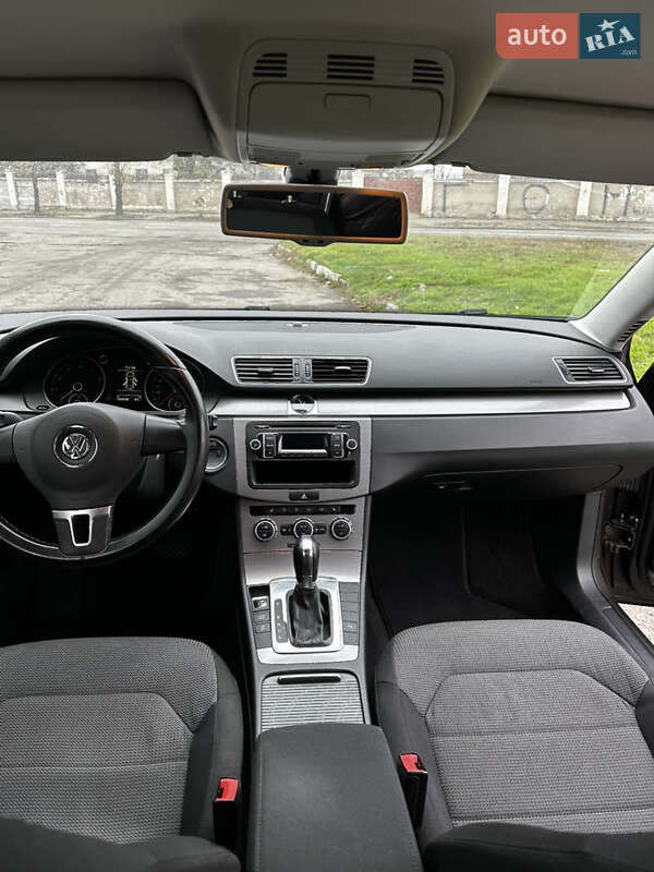 Седан Volkswagen Passat 2012 в Киеве фото 17 Седан Volkswagen Passat 2012 в Киеве