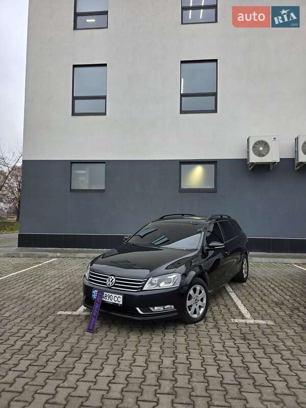 Volkswagen Passat 2011