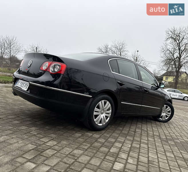 Седан Volkswagen Passat 2009 в Львове