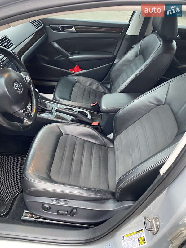 Седан Volkswagen Passat 2013 в Києві фото 8 Седан Volkswagen Passat 2013 в Києві