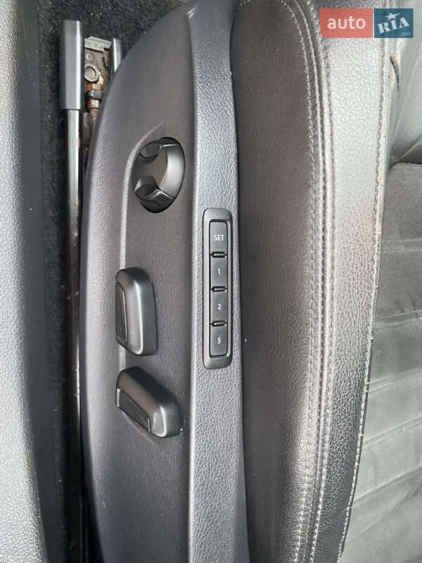 Седан Volkswagen Passat 2013 в Києві фото 9 Седан Volkswagen Passat 2013 в Києві