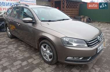 Універсал Volkswagen Passat 2011 в Шептицькому