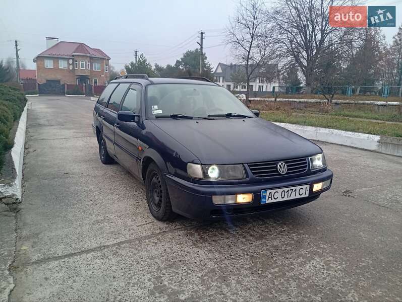 Универсал Volkswagen Passat 1995 в Вараше фото 2 Универсал Volkswagen Passat 1995 в Вараше