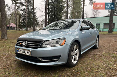 Седан Volkswagen Passat 2012 в Сумах