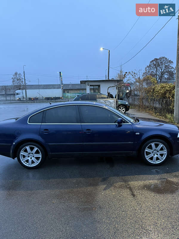Седан Volkswagen Passat 2002 в Чернігові