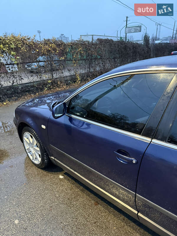 Седан Volkswagen Passat 2002 в Чернігові