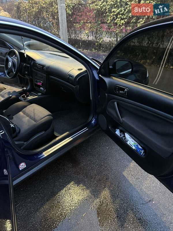 Седан Volkswagen Passat 2002 в Чернігові