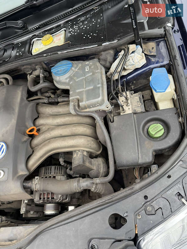 Седан Volkswagen Passat 2002 в Чернігові