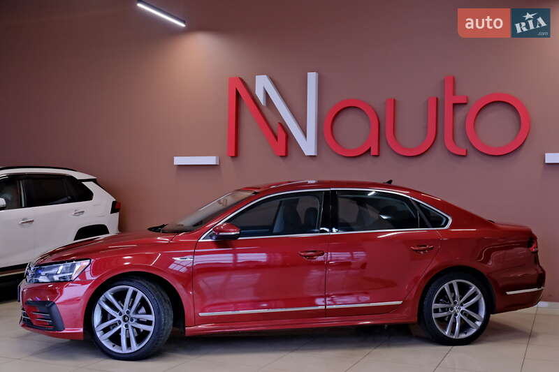 Седан Volkswagen Passat 2017 в Одесі фото 14 Седан Volkswagen Passat 2017 в Одесі