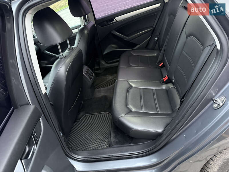 Седан Volkswagen Passat 2013 в Буську фото 12 Седан Volkswagen Passat 2013 в Буську