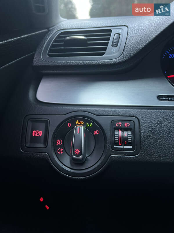 Универсал Volkswagen Passat 2008 в Луцке фото 17 Универсал Volkswagen Passat 2008 в Луцке