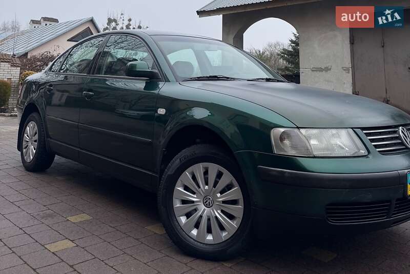 Седан Volkswagen Passat 2000 в Львове фото Седан Volkswagen Passat 2000 в Львове