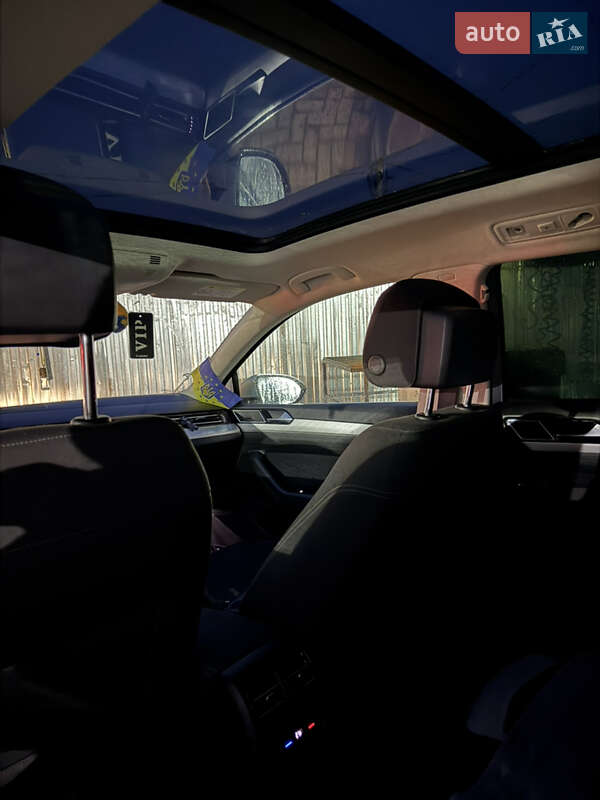 Универсал Volkswagen Passat 2015 в Коломые