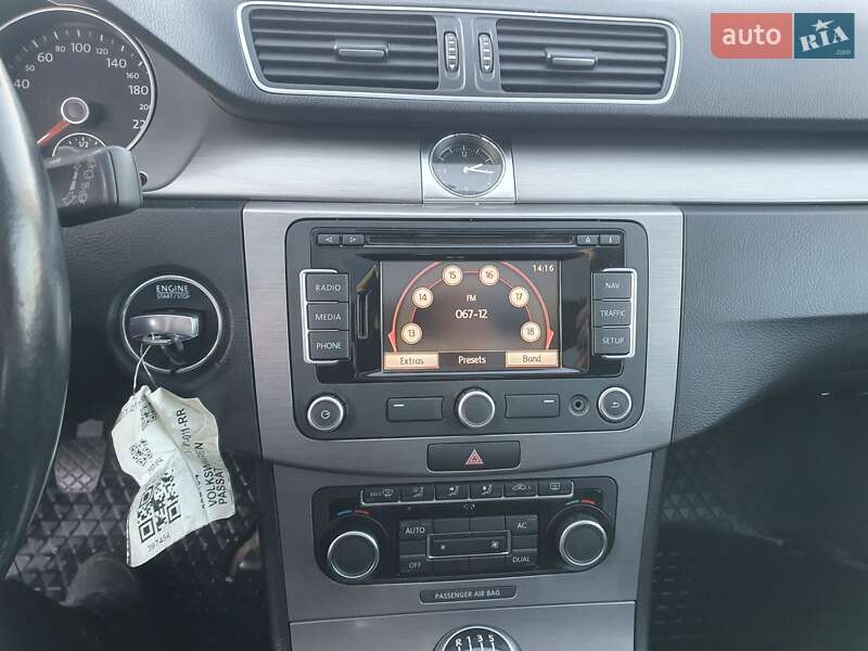 Універсал Volkswagen Passat 2011 в Дубні