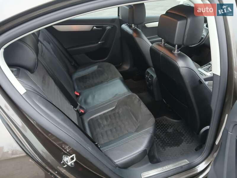 Седан Volkswagen Passat 2013 в Харкові фото 9 Седан Volkswagen Passat 2013 в Харкові