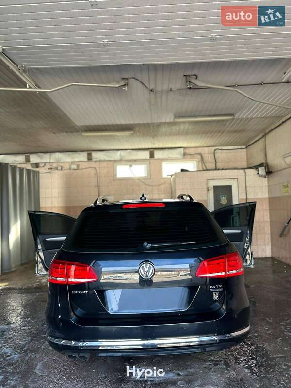 Універсал Volkswagen Passat 2014 в Тернополі