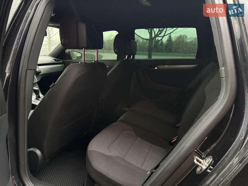 Универсал Volkswagen Passat 2014 в Киеве