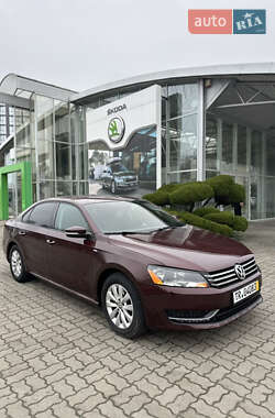 Седан Volkswagen Passat 2015 в Луцьку