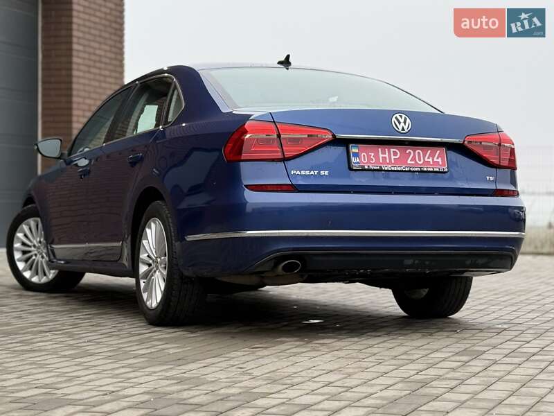 Седан Volkswagen Passat 2015 в Луцьку фото 13 Седан Volkswagen Passat 2015 в Луцьку