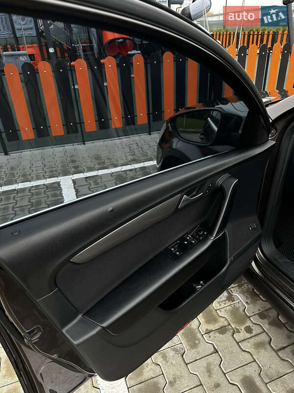 Универсал Volkswagen Passat 2014 в Виннице