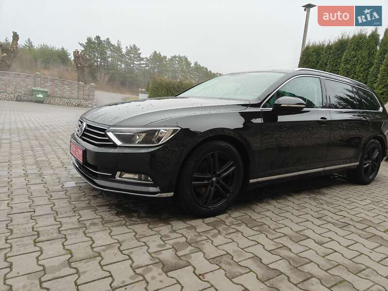 Універсал Volkswagen Passat 2015 в Тернополі