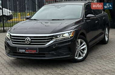 Седан Volkswagen Passat 2020 в Киеве