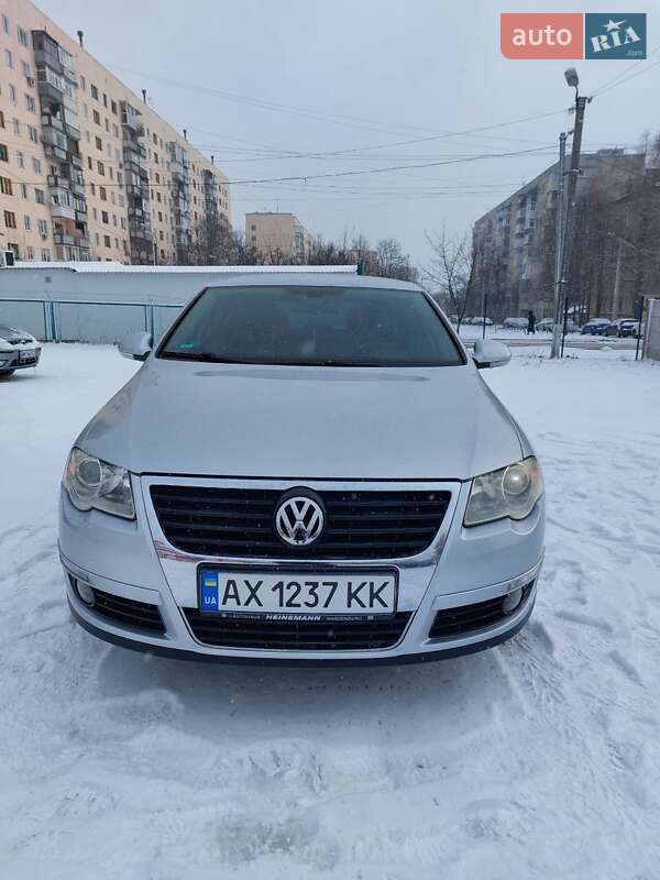 Седан Volkswagen Passat 2006 в Харькове