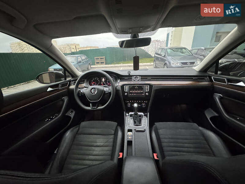 Седан Volkswagen Passat 2015 в Хмельницком фото 9 Седан Volkswagen Passat 2015 в Хмельницком