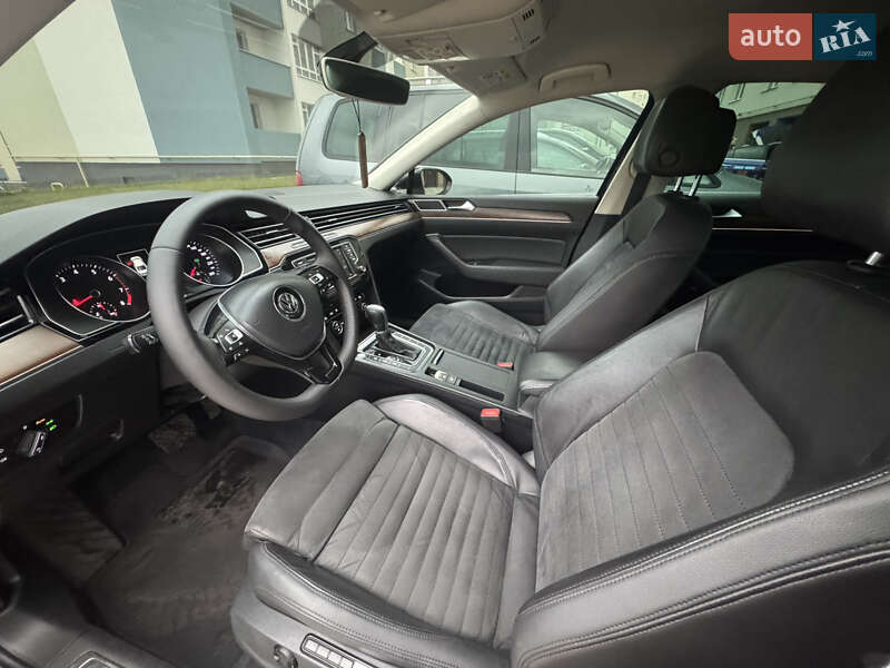 Седан Volkswagen Passat 2015 в Хмельницком фото 13 Седан Volkswagen Passat 2015 в Хмельницком