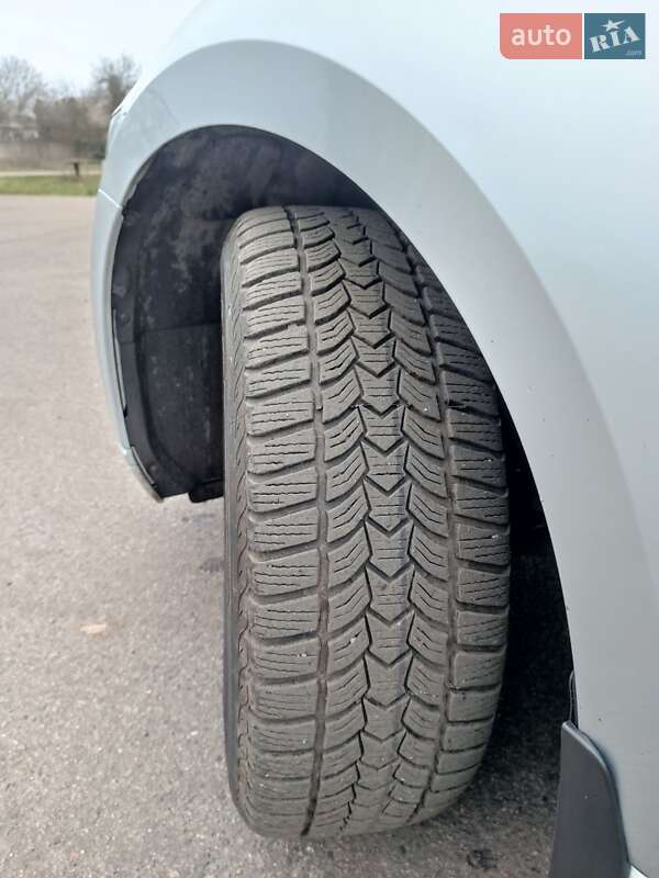 Універсал Volkswagen Passat 2015 в Краснограді