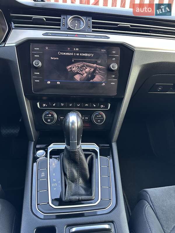 Универсал Volkswagen Passat 2019 в Стрые фото 73 Универсал Volkswagen Passat 2019 в Стрые