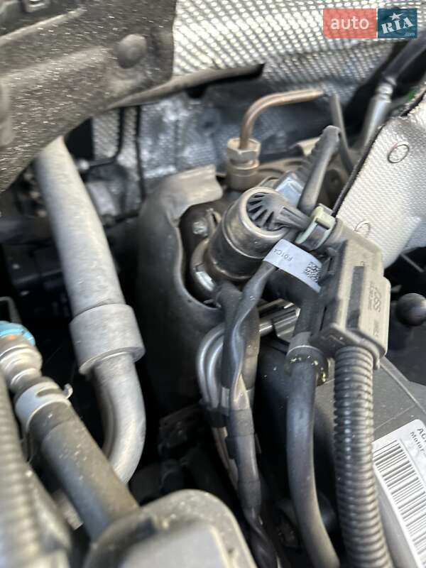 Универсал Volkswagen Passat 2019 в Стрые фото 143 Универсал Volkswagen Passat 2019 в Стрые