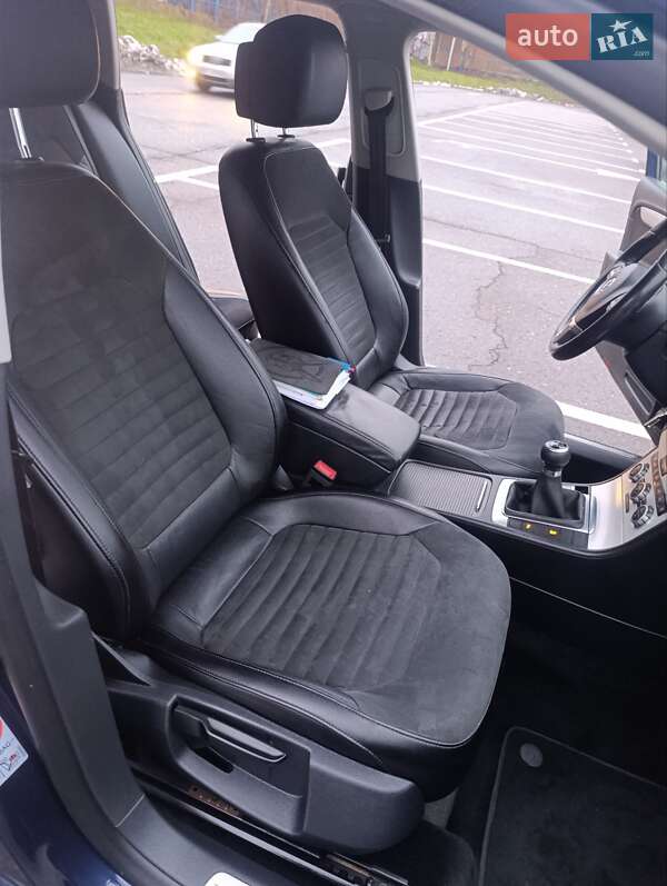 Універсал Volkswagen Passat 2012 в Львові фото 13 Універсал Volkswagen Passat 2012 в Львові