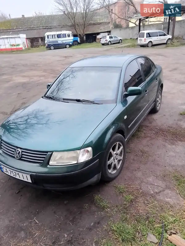 Volkswagen Passat 1999 VIN WVWZZZ3BZYP037397 фото оголошення 4 з 48