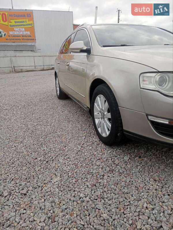 Универсал Volkswagen Passat 2007 в Кропивницком фото 10 Универсал Volkswagen Passat 2007 в Кропивницком