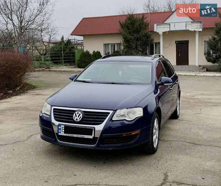 Универсал Volkswagen Passat 2006 в Одессе
