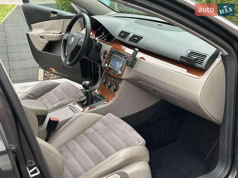 Седан Volkswagen Passat 2006 в Луцьку фото 26 Седан Volkswagen Passat 2006 в Луцьку