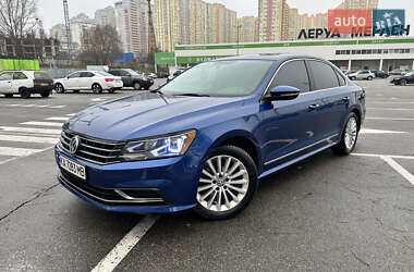 Седан Volkswagen Passat 2016 в Одессе