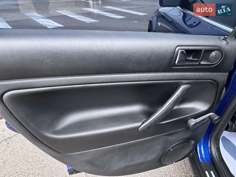 Универсал Volkswagen Passat 2003 в Киеве фото 12 Универсал Volkswagen Passat 2003 в Киеве