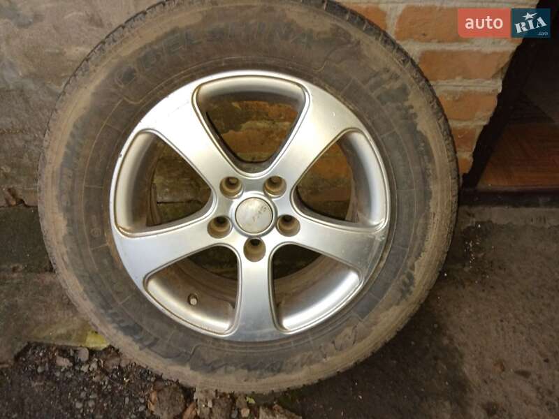 Седан Volkswagen Passat 2001 в Лубнах фото 15 Седан Volkswagen Passat 2001 в Лубнах