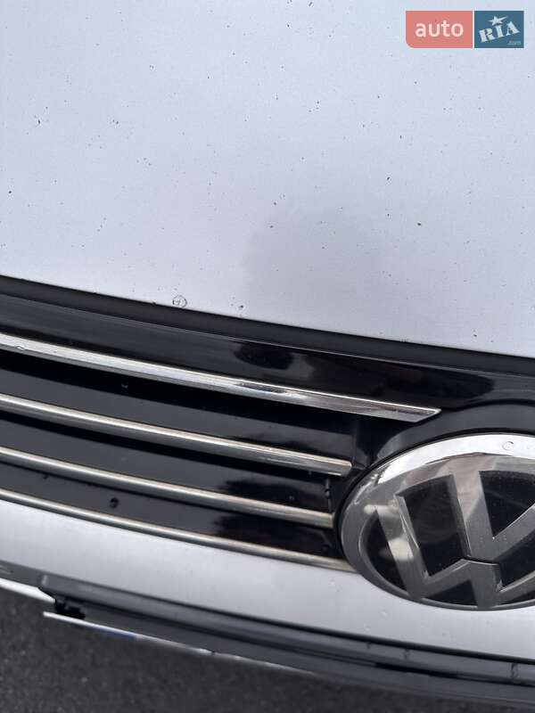 Универсал Volkswagen Passat 2016 в Львове