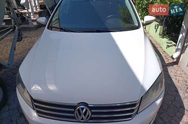 Универсал Volkswagen Passat 2012 в Одессе