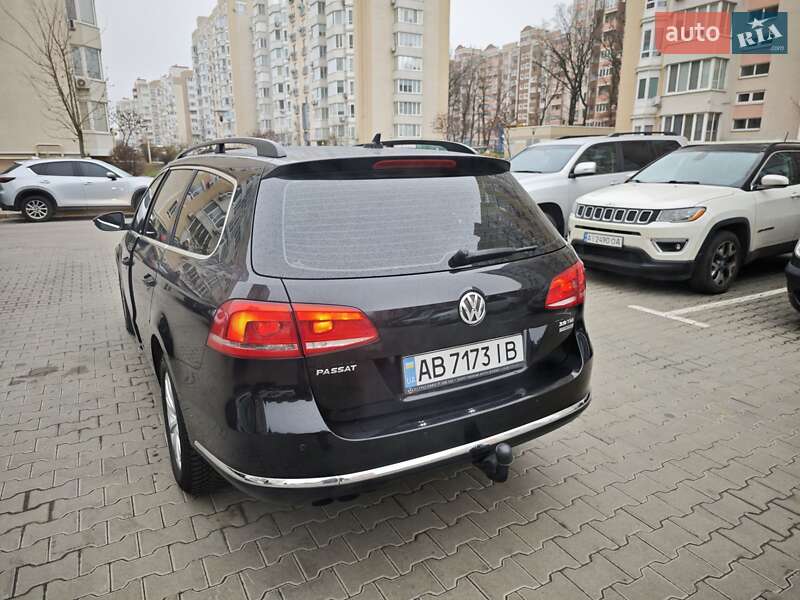 Универсал Volkswagen Passat 2014 в Киеве