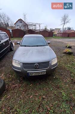 Седан Volkswagen Passat 2003 в Ужгороде