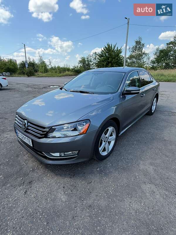 Седан Volkswagen Passat 2015 в Шептицькому